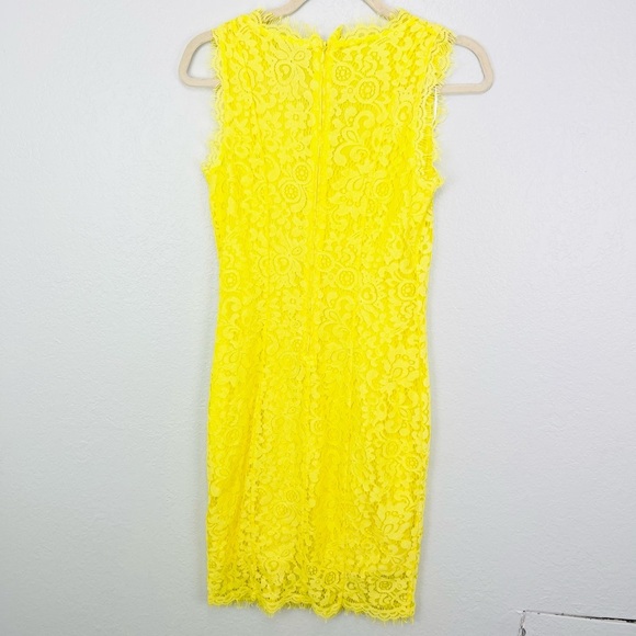 H&M Yellow Lace Fitted Midi v Neck Dress - Picture 5 of 7